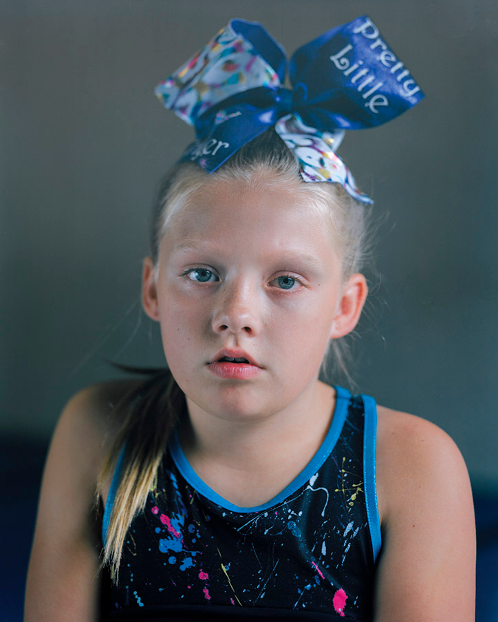 eva-verbeeck-americas-girls-photography-itsnicethat-08.png