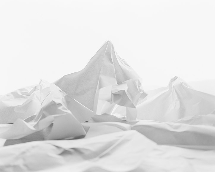 drew-nikonowicz-this-world-and-thers-like-it-photography-itsnicethat-01.jpg