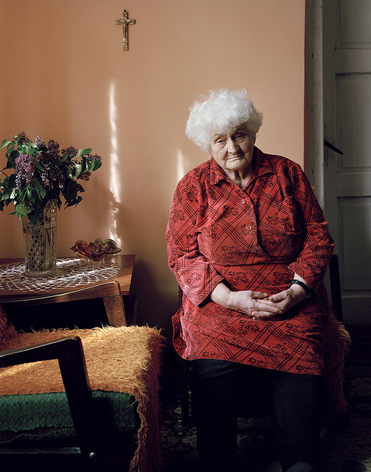 jules-slutsky-do-you-speak-russian-photography-itsnicethat-5.jpg
