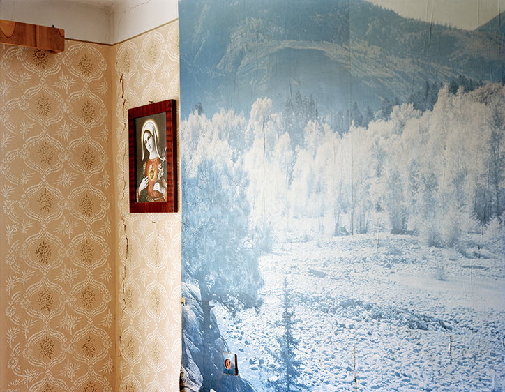 jules-slutsky-do-you-speak-russian-photography-itsnicethat-12.jpg