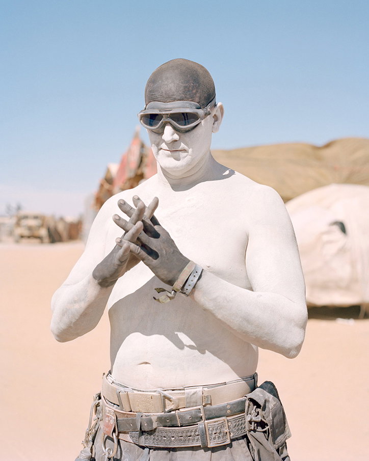 JoePettetSmith-AnarchyTamed-Photography-itsnicethat-02.jpg