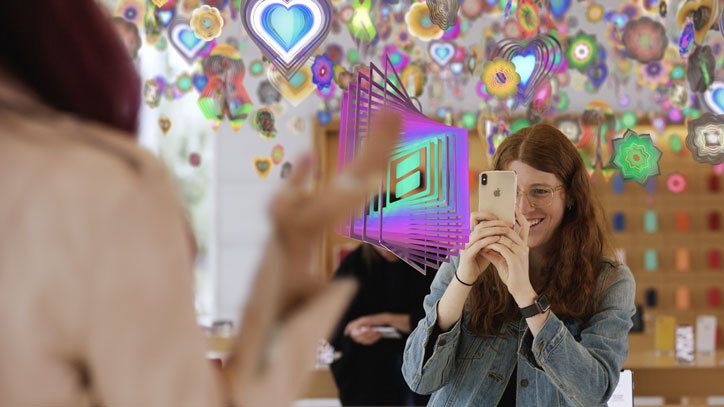 Apple_AR_ART-In-Store-Nick-Cave_itsnicethat.jpg