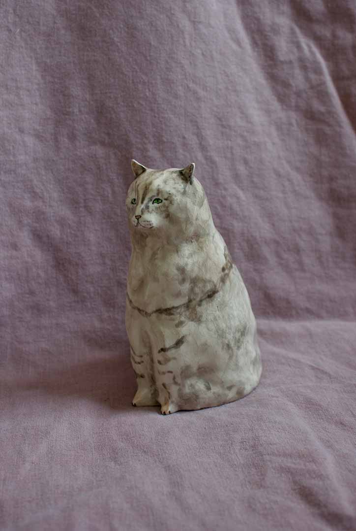 alice-johnson-ceramics-pottery-pets-art-illustration-itsnicethat-06.jpg