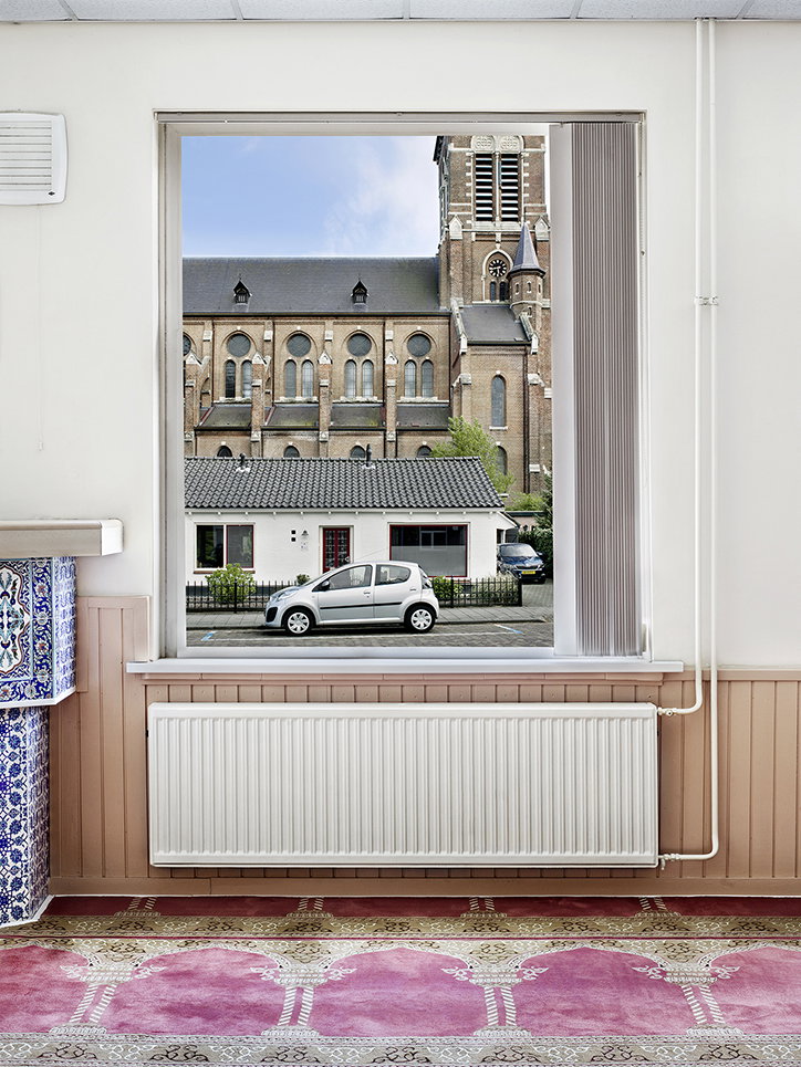 marwan-bassiouni-new-dutch-views-work-photography-itsnicethat-03.jpg