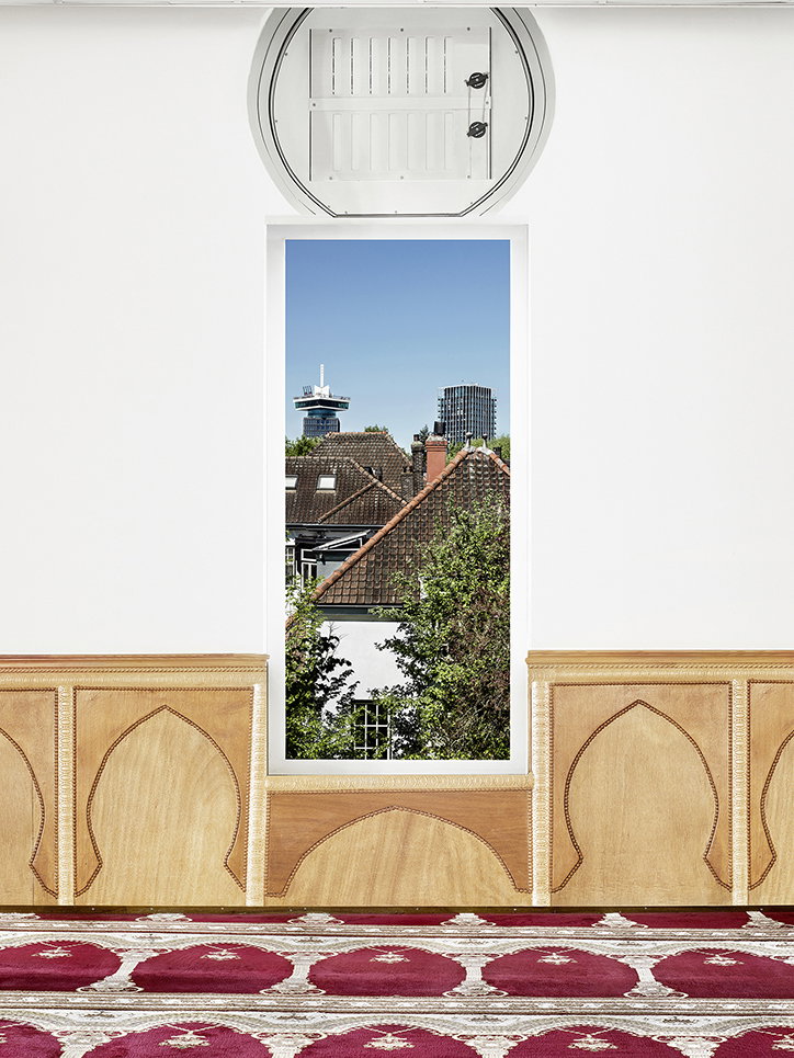 marwan-bassiouni-new-dutch-views-work-photography-itsnicethat-05.jpg