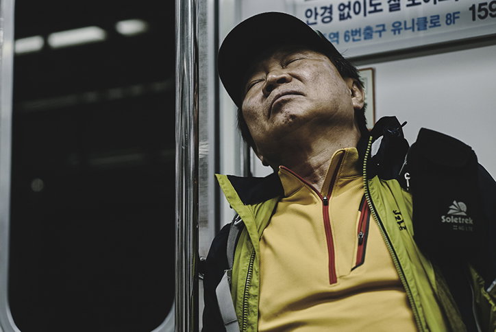 lester-jones-their-grind-not-mine-work-photography-itsnicethat-01.jpg