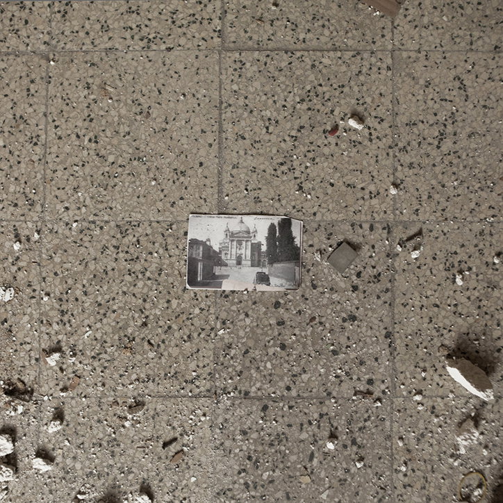 StefaniaOrfanidou_Pendulum_05-photography-itsnicethat.jpg