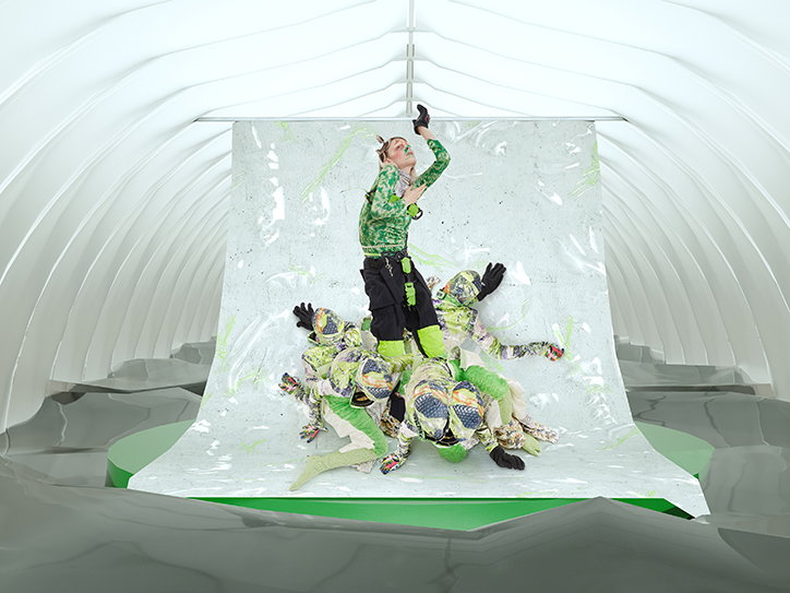 bysanz-baisen-zhou-fashion-itsnicethat-11.jpg