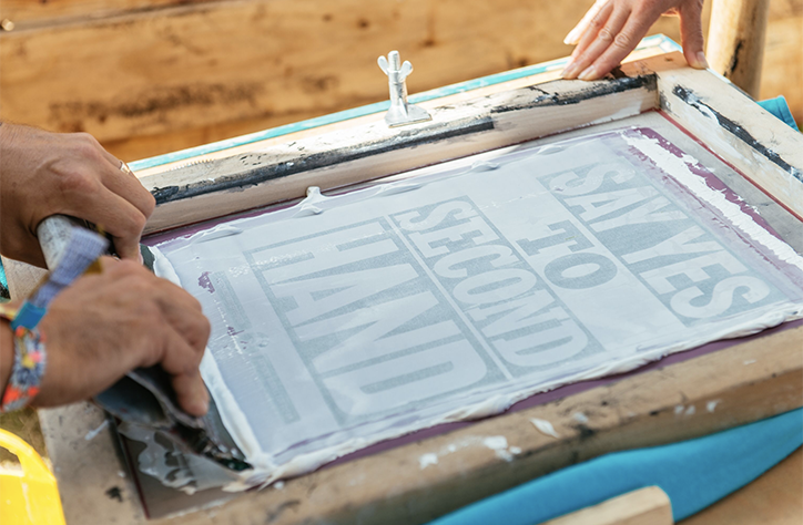 Anthony Burrill collaborates with Oxfam as part of Second Hand September
