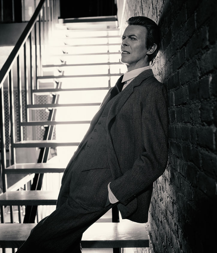 markus_klinko_david_bowie_heathen_artwork_photography_itsnicethatLIGHT_THE_WAY_KLINKO.jpg