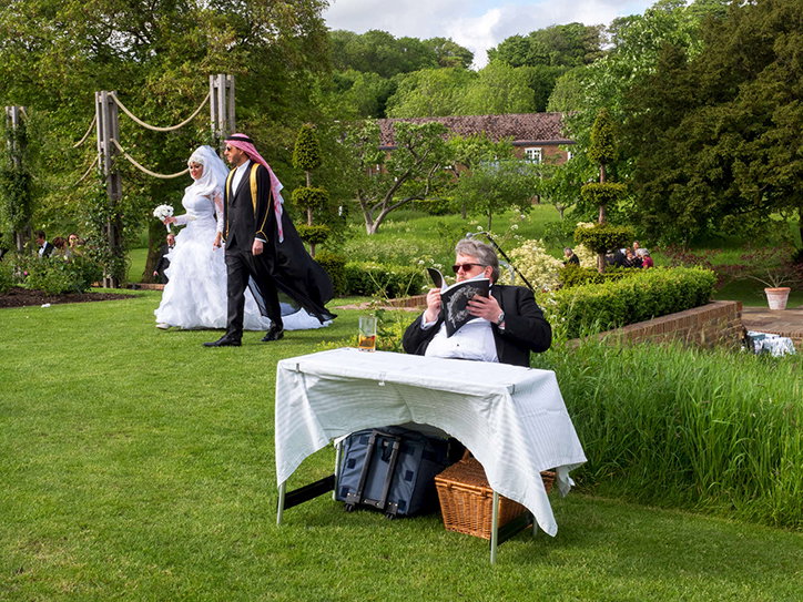 peter-dench-the-english-summer-season-work-photography-itsnicethat-12.jpg