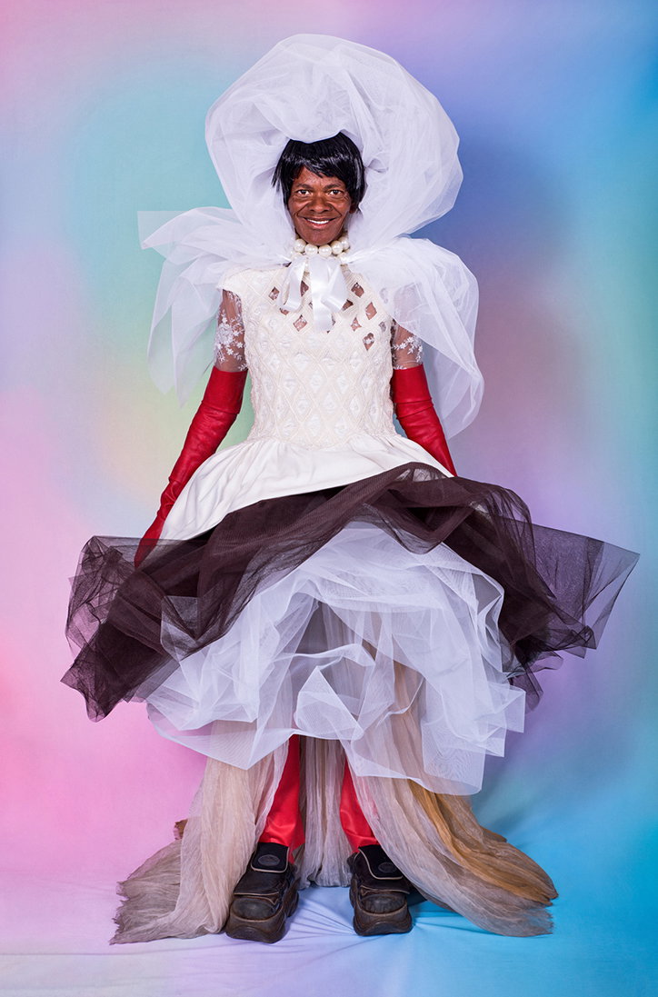 sistaaz-of-the-castle-work-photography-itsnicethat-14.jpg