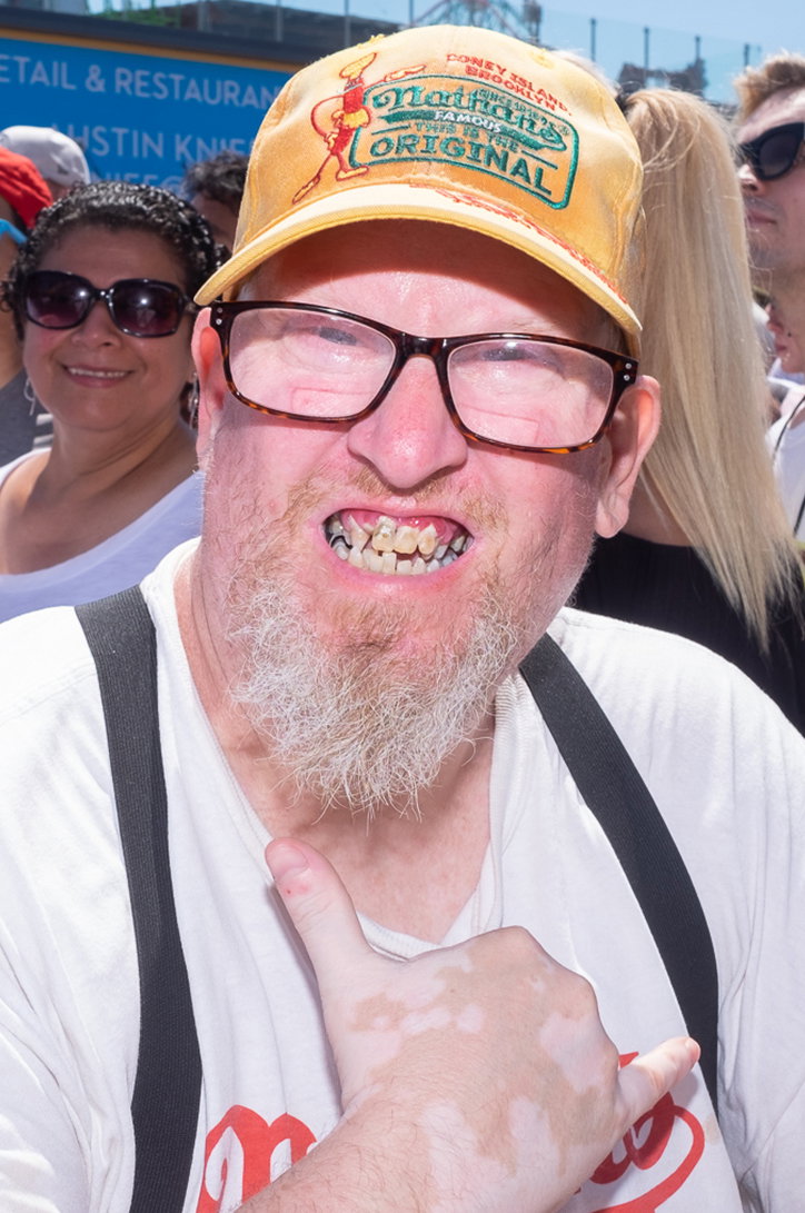 adam-powell-hot-dog-contest-itsnicethat-10.jpg