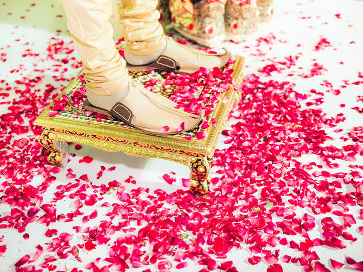 Mahesh-Shantaram-matrimania-work-photography-itsnicethat-09.jpg