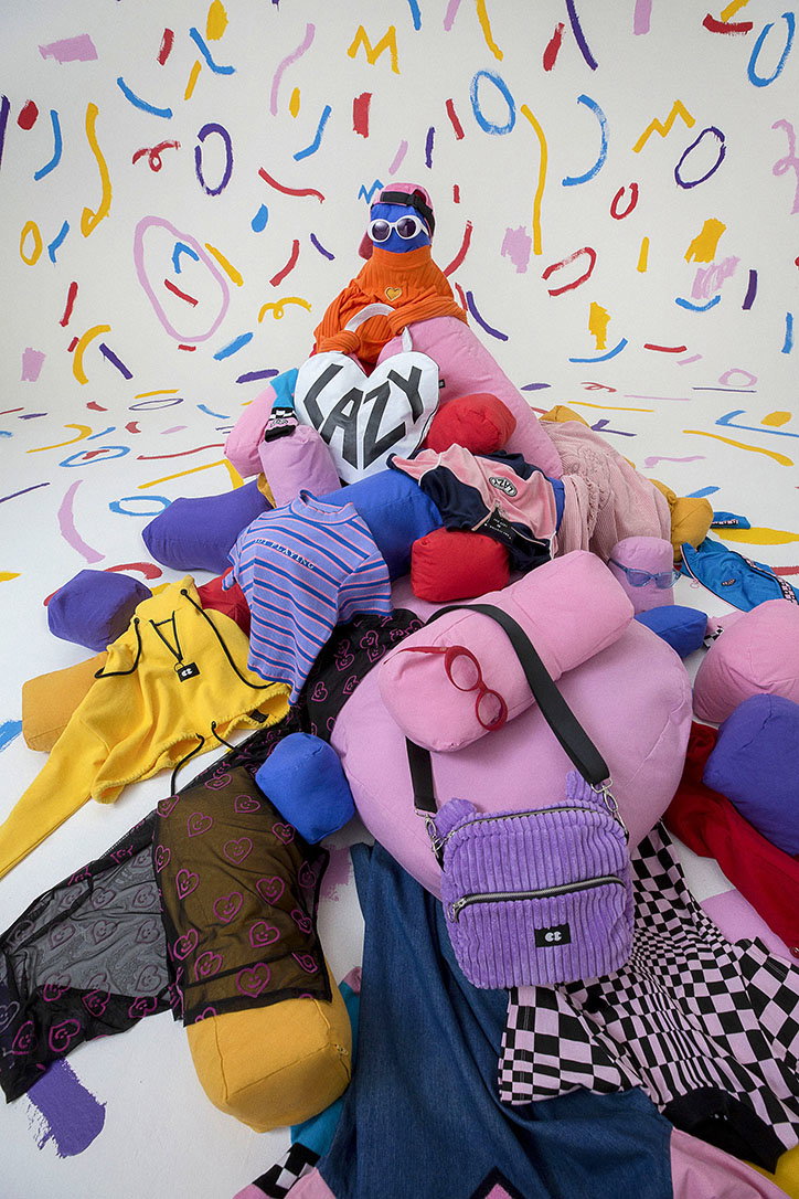 David-Méndez-Alonso-lazy-oaf-work-graphic-design-itsnicethat-11.jpg