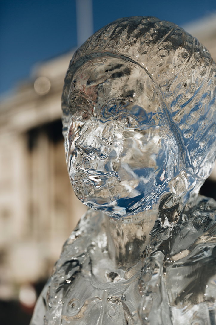 greta-thunberg-ice-statue-miscellaneous-itsnicethat-03.jpg