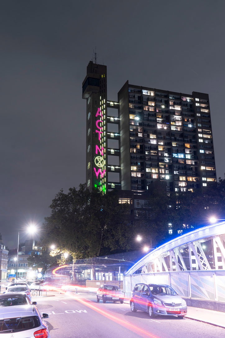 Extinction-Rebellion_Projection_Trellick_Tower_art_itsnicethatMoja-Film.jpg