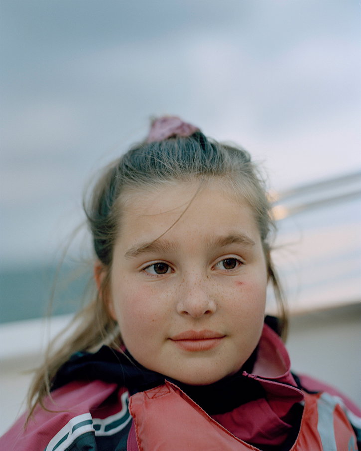 izzy-de-wattripont-last-dog-watch-photography-itsnicethat-04.jpg