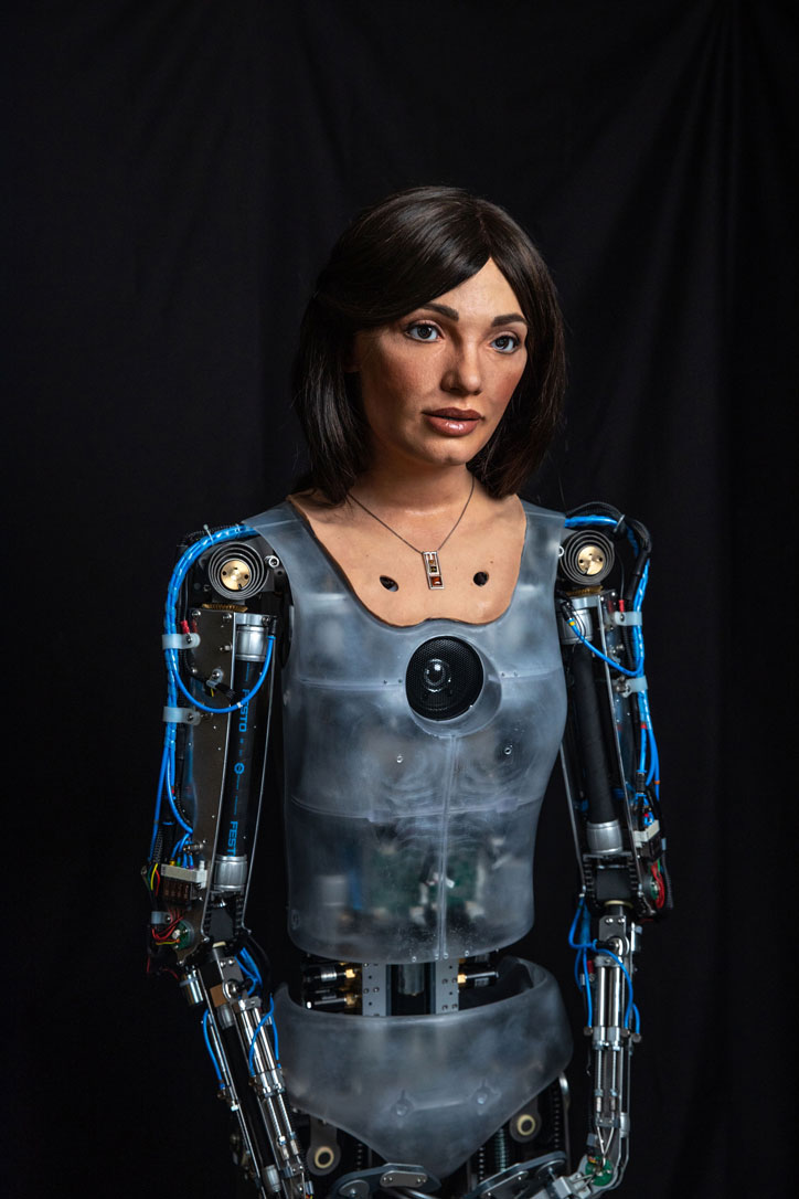 aida_robot_artist_technology_art_itnicethat2.jpg