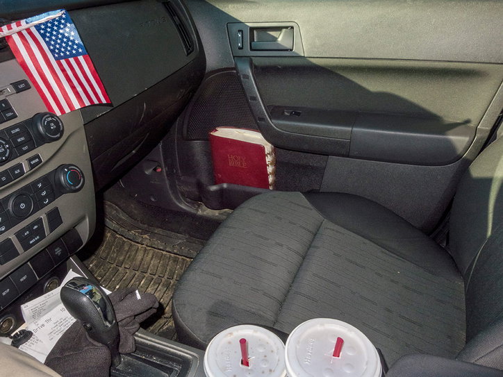 matthew-casteel-american-interiors-photography-itsnicethat-01.jpg