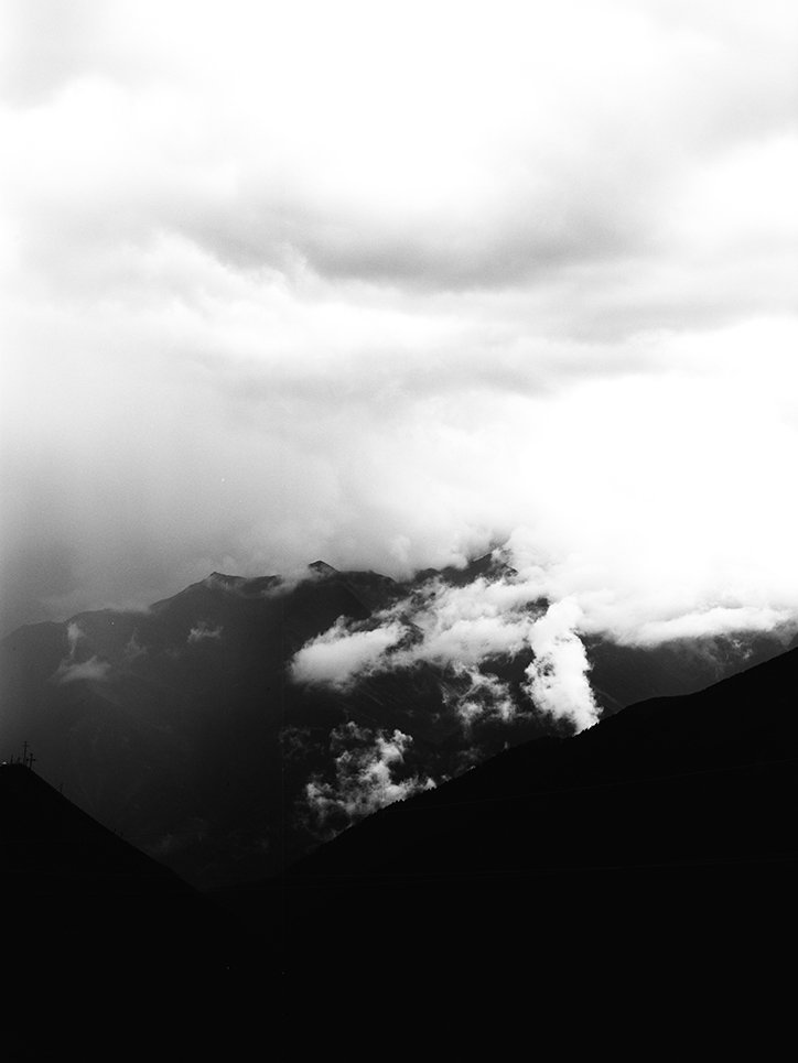 arnaud-lin-visions-of-qinghai-photography-itsnicethat-16.jpg