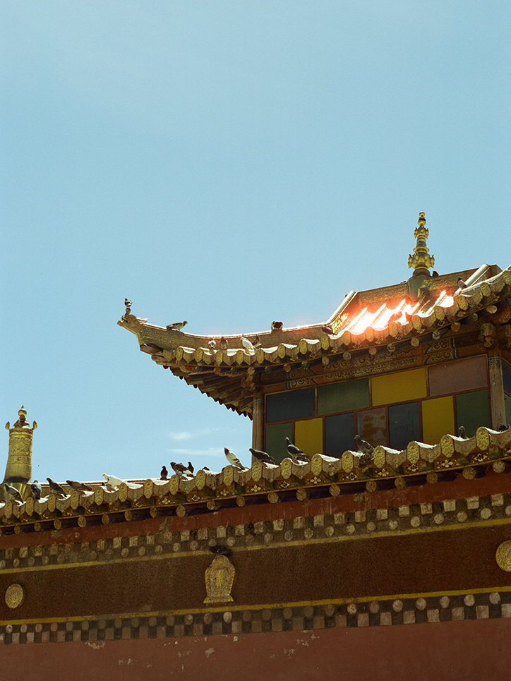 arnaud-lin-visions-of-qinghai-photography-itsnicethat-24.jpg