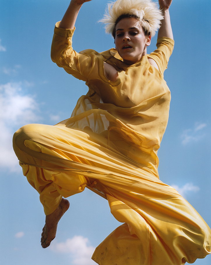 laura-mccluskey-blue-above-photography-itsnicethat-02.jpg