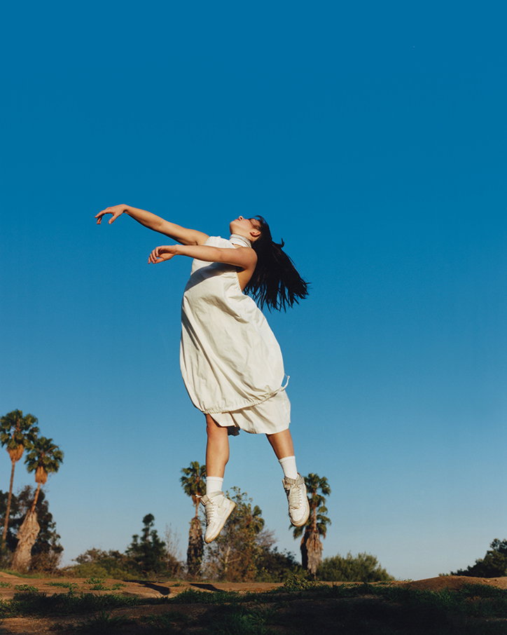 laura-mccluskey-blue-above-photography-itsnicethat-04.jpg