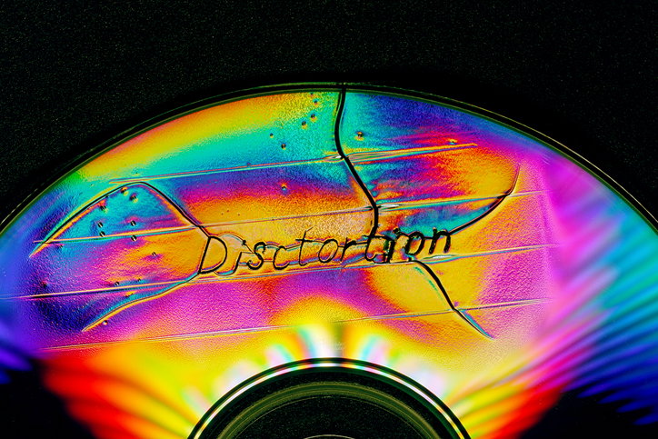 rus-khasanov-disctortion-photography-itsnicethat-6.jpg