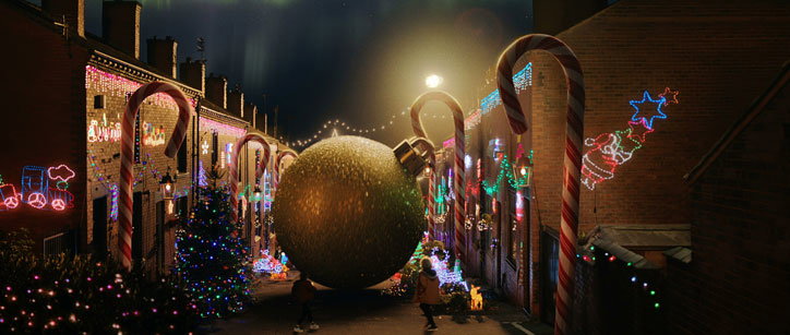 asda_lets_make_christmas_extra_special_amv_bbdo_tom_green_stink_advertising_itsnicethat5.jpg