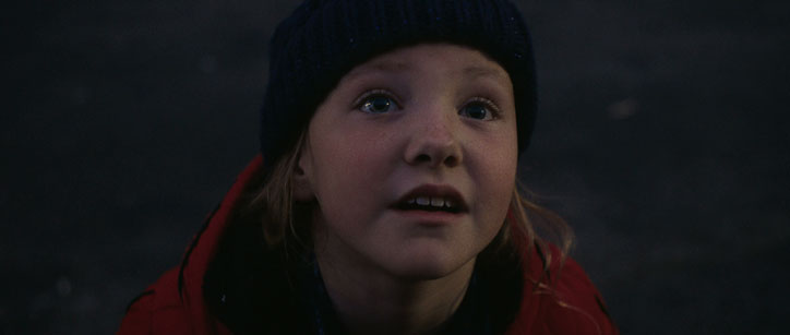 asda_lets_make_christmas_extra_special_amv_bbdo_tom_green_stink_advertising_itsnicethat1.jpg