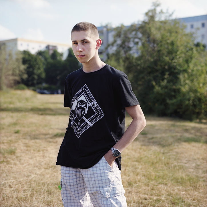 christine-fenzl-land-of-sonne-work-photography-itsnicethat-02.jpg