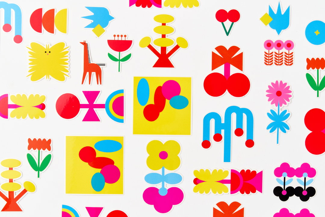charry-kyung-graphic-design-dsicover-itsnicethat-08