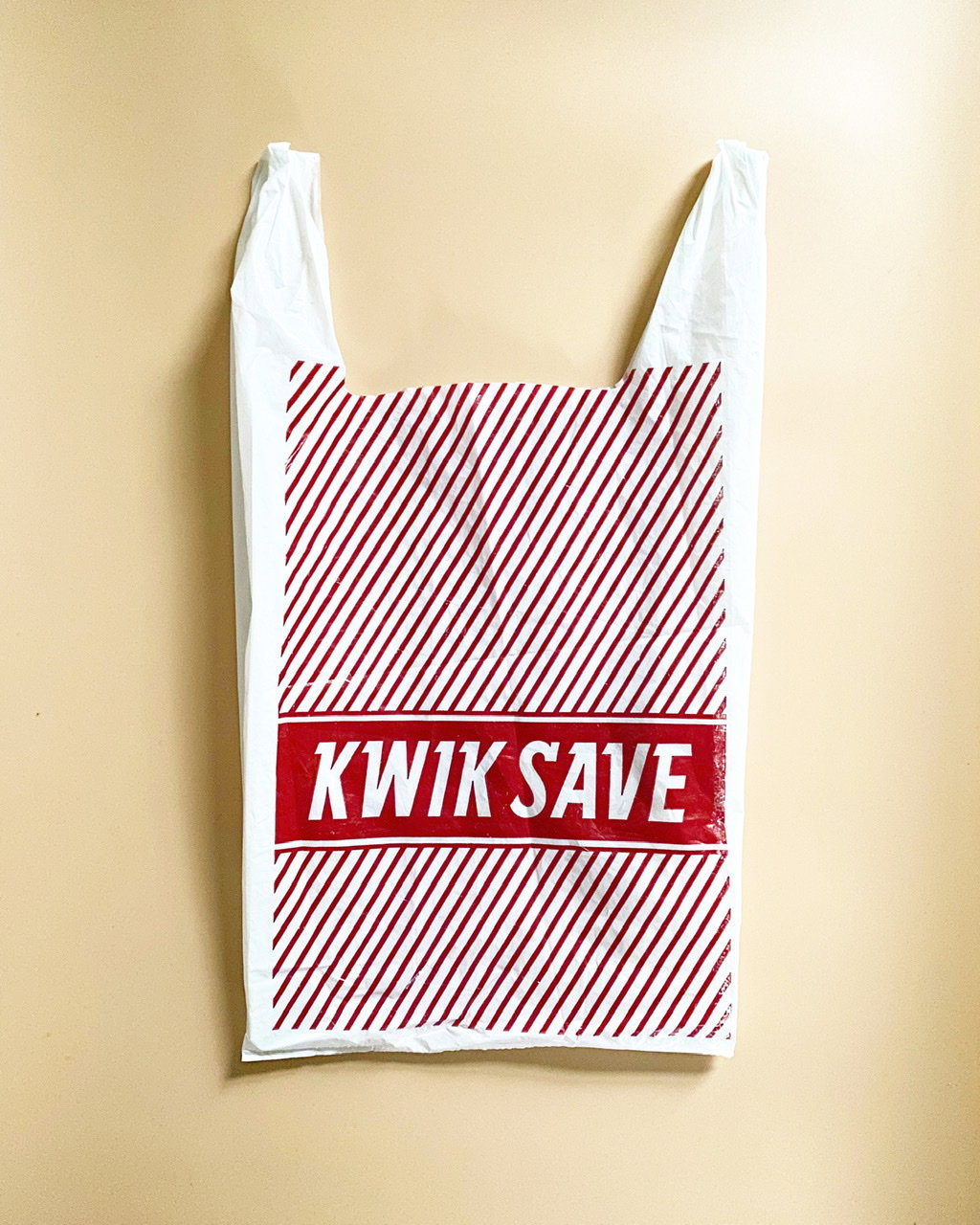 AaronThompson-CarryABag-GraphicDesign-itsnicethat.jpeg