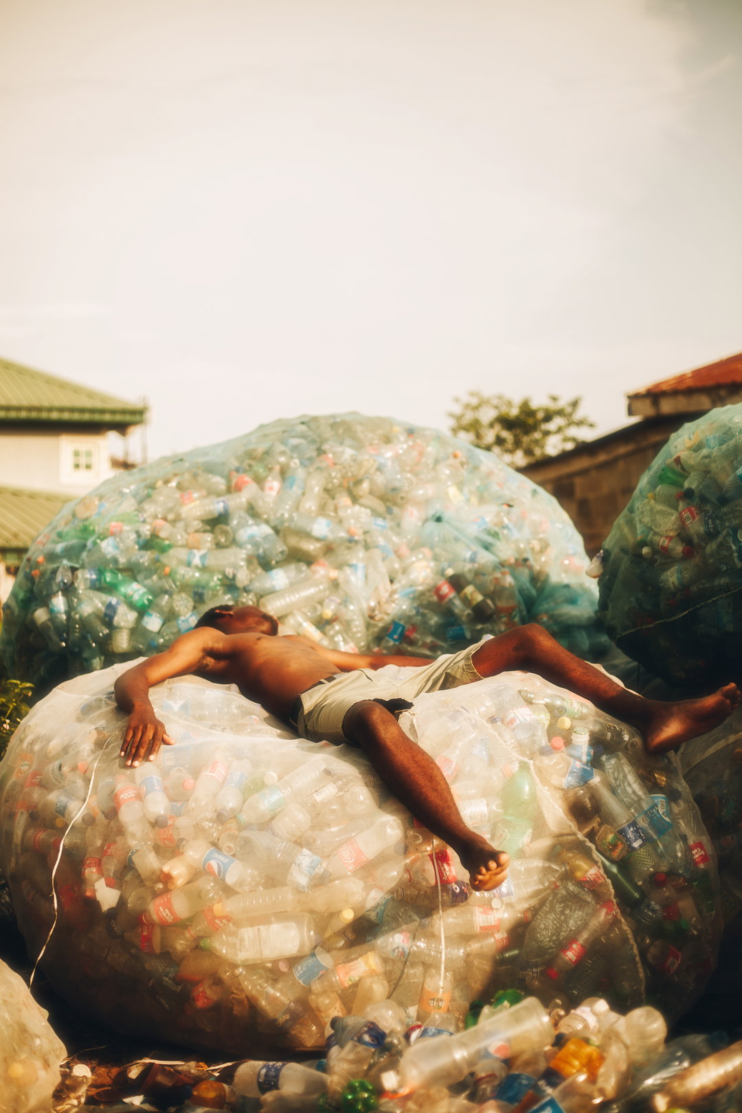 adedolapo-boluwatife-invitation-to-invade-pho-itsnicethat05
