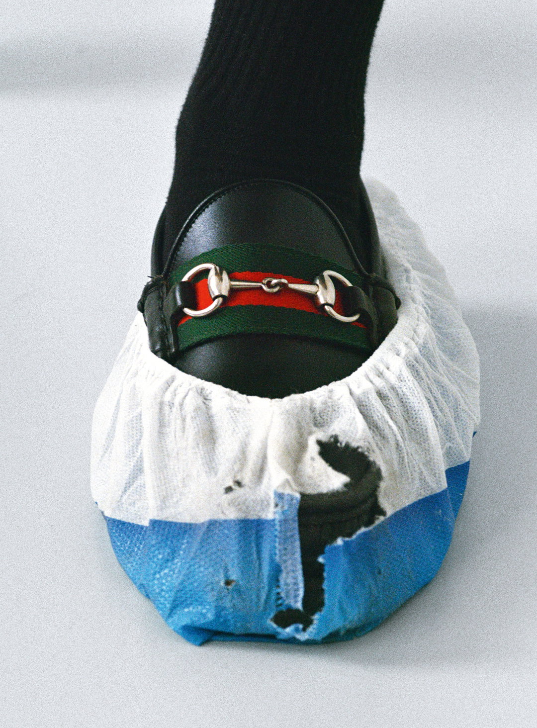 assistants-virginie-benarroch-lola-raban-photography-project-itsnicethat-05