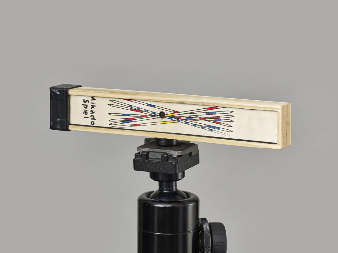 HelmutSmits-AProductSelfPortrait-MikadoCamera-Photography-itsnicethat.jpg