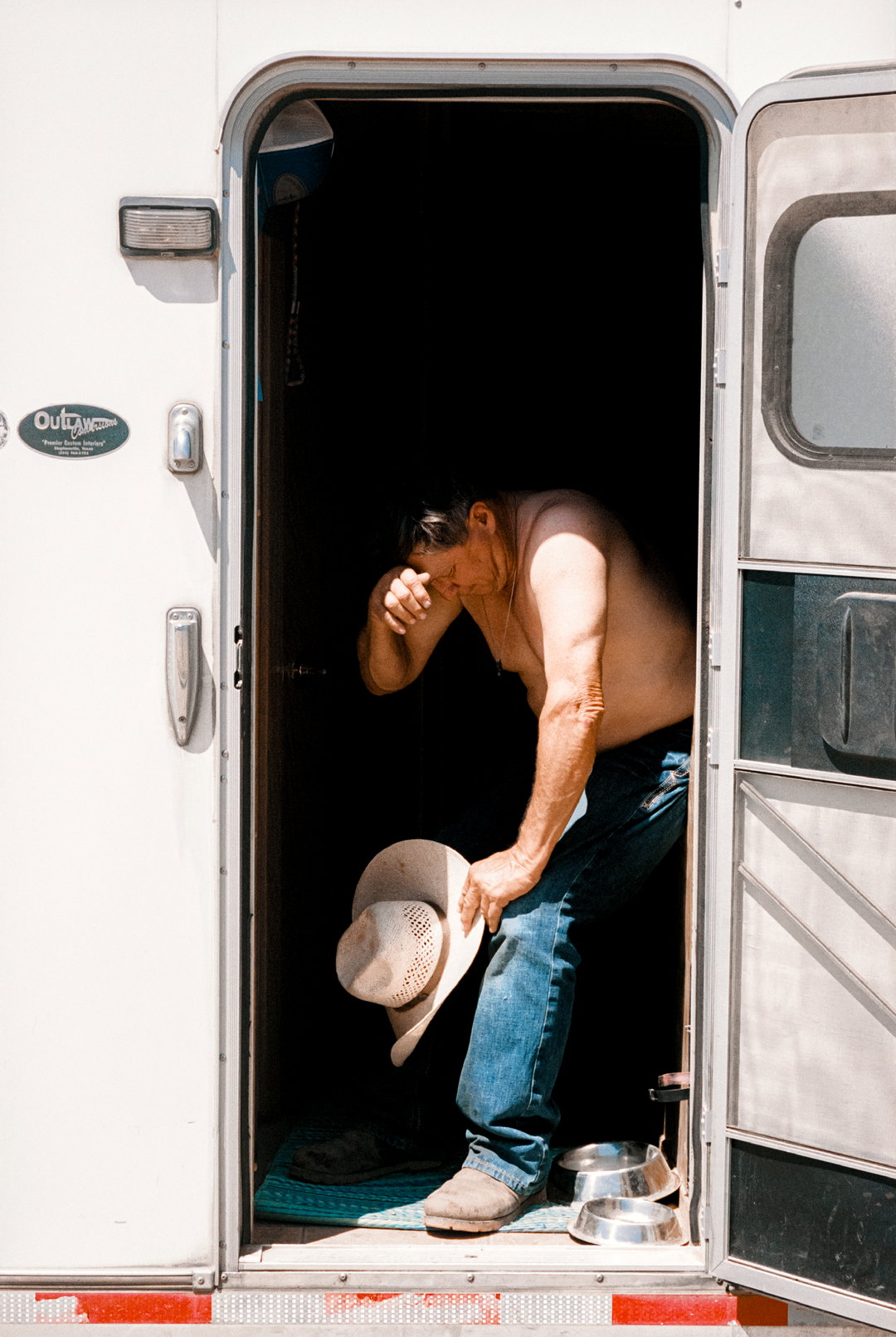 alex-bex-memories-of-dust-pho-itsnicethat06