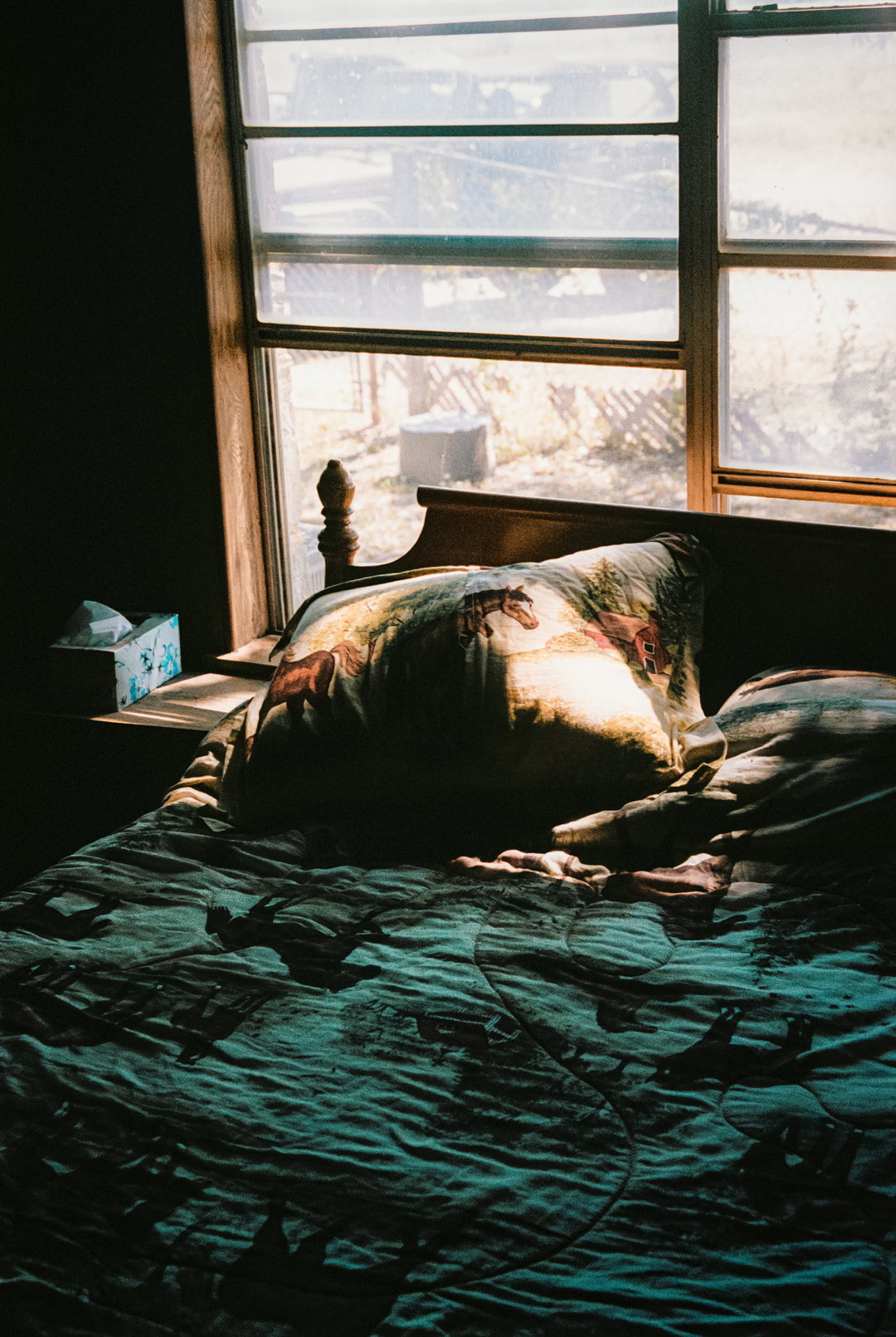 alex-bex-memories-of-dust-pho-itsnicethat11