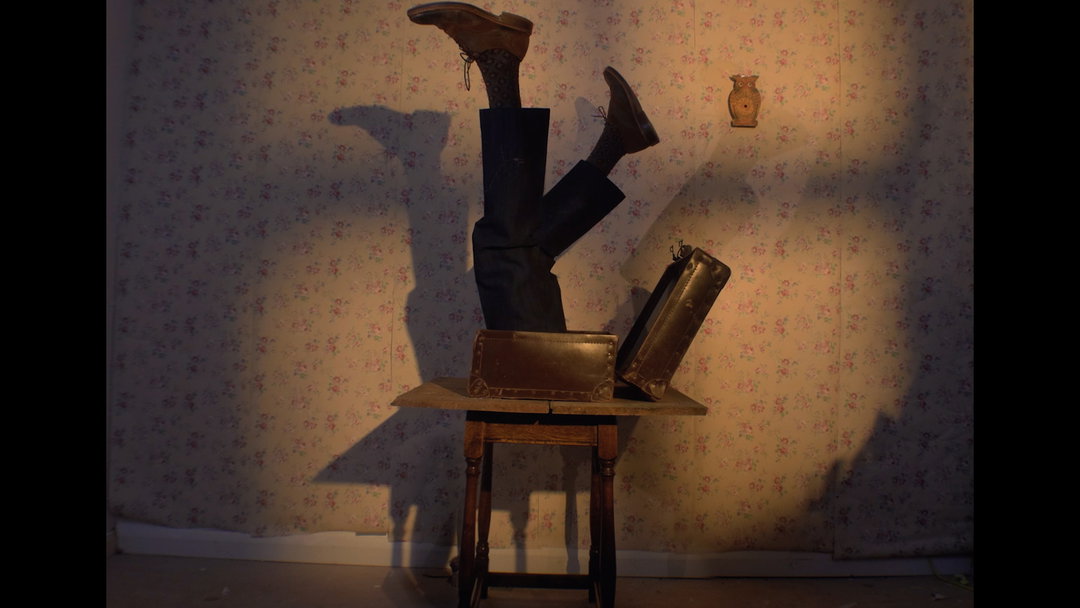Alistair-Nicholls-Running-Late-Animation-ItsNiceThat-4.jpg