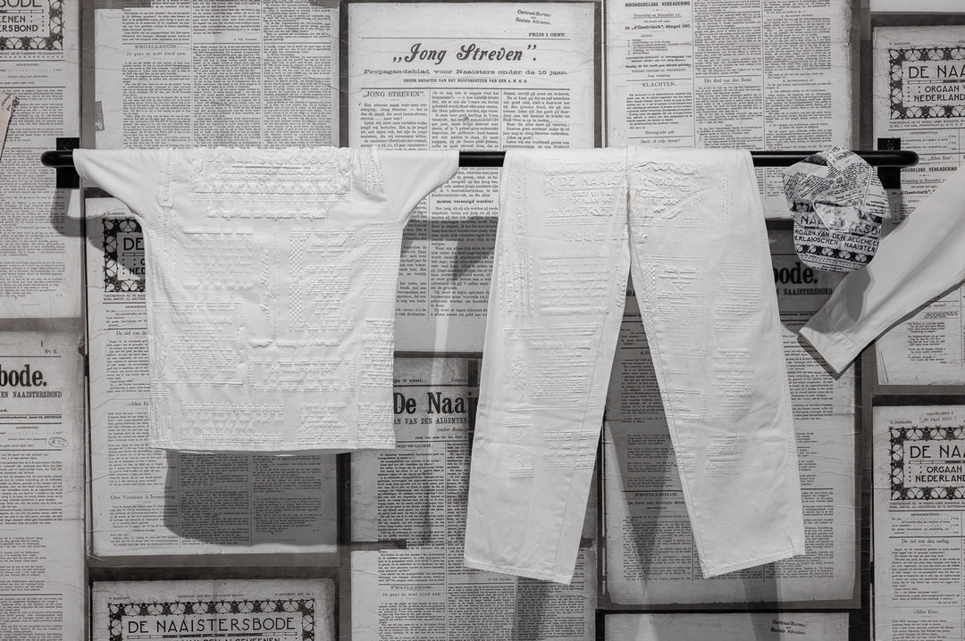 all-work-is-womens-work-hanka-van-der-voet-publication-project-itsnicethat-01