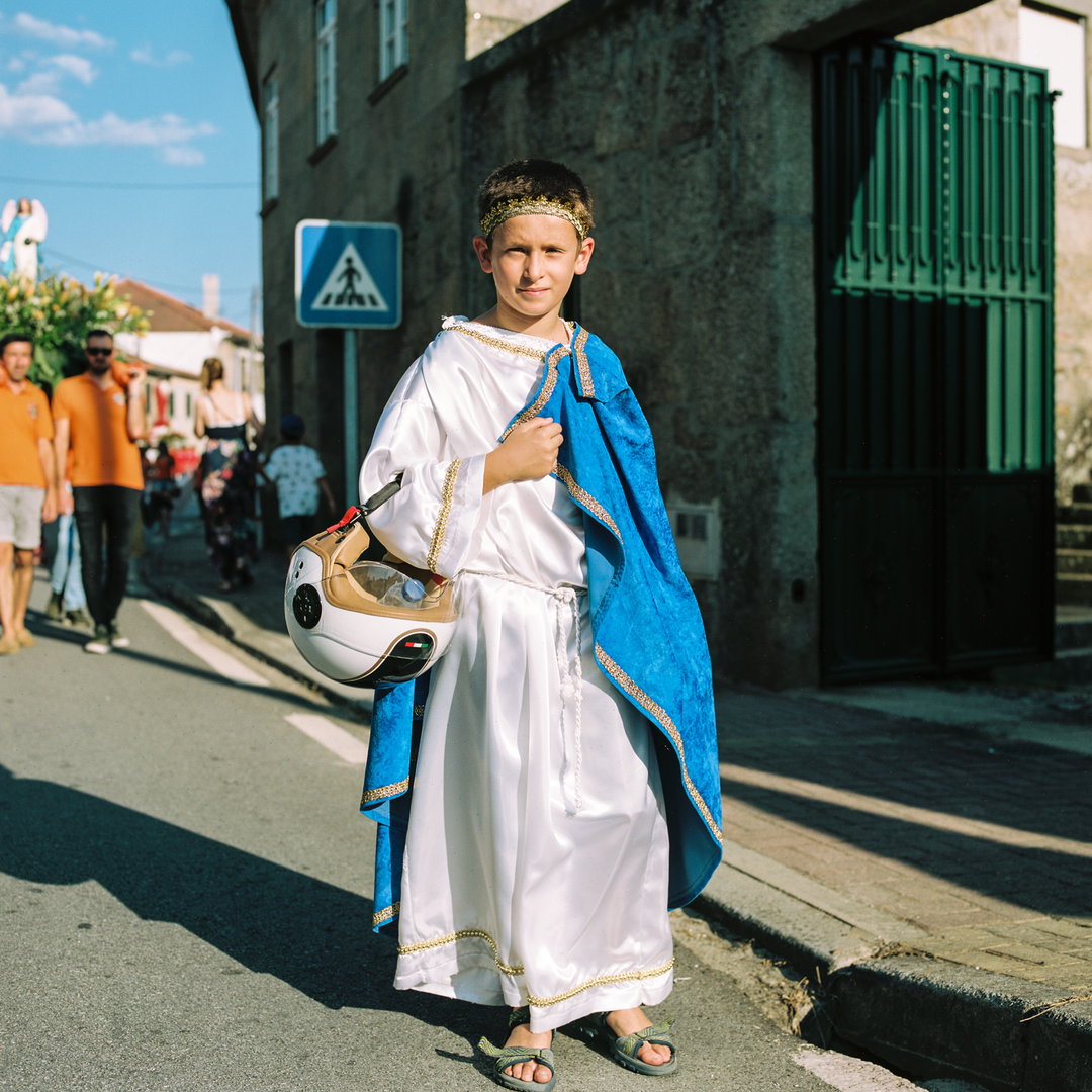 Ana-Paganini-Jesus-Blood-Never-Failed-Me-Yet-pho-itsnicethat14