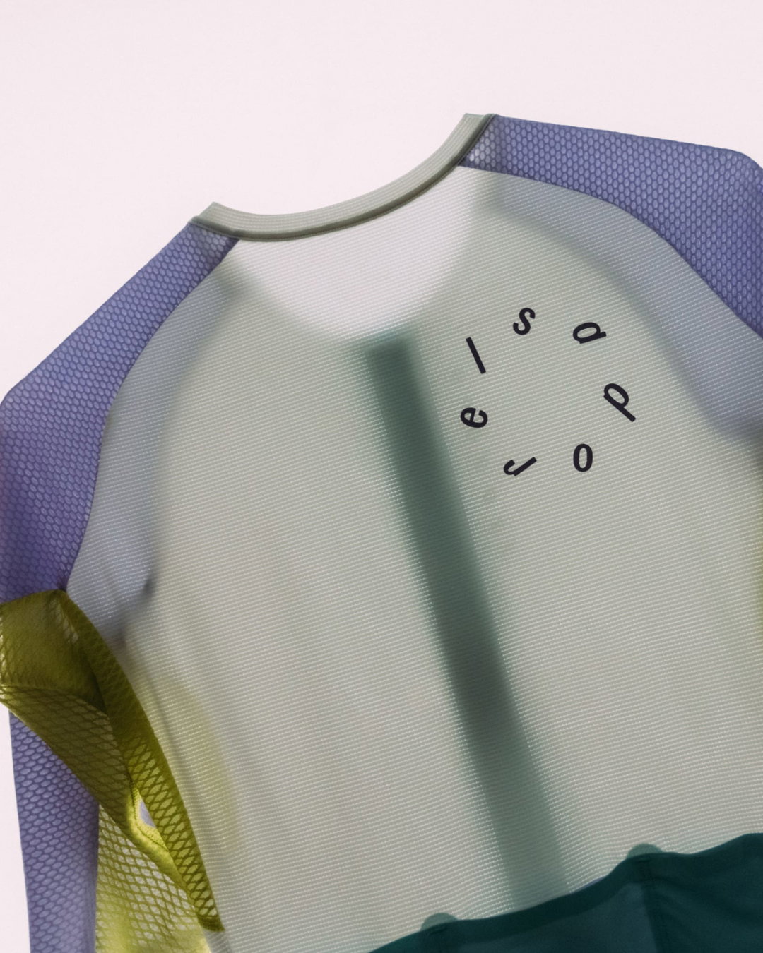 Andrej&AndrejStudio-Isadore-graphic-design-itsnicethat-09