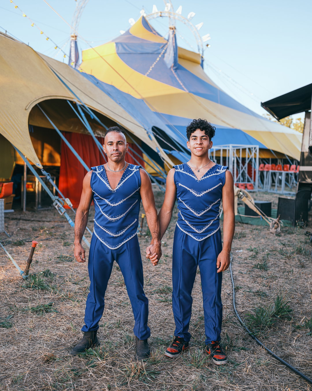 valery-poshtarov-father-and-son-photography-itsnicethat01