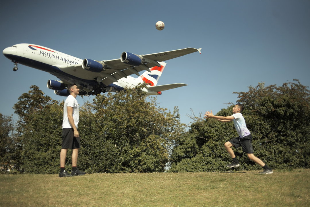 Bertie-Taylor-Undertheflightpath-photography-08