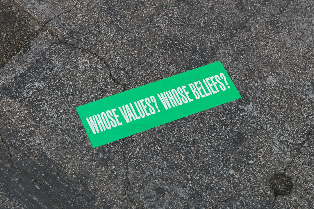 Barbara Kruger_Frieze Los Angeles 2019_Photo by Mark Blower. Courtesy of Mark Blower:Frieze_art_itsnicethat.jpg