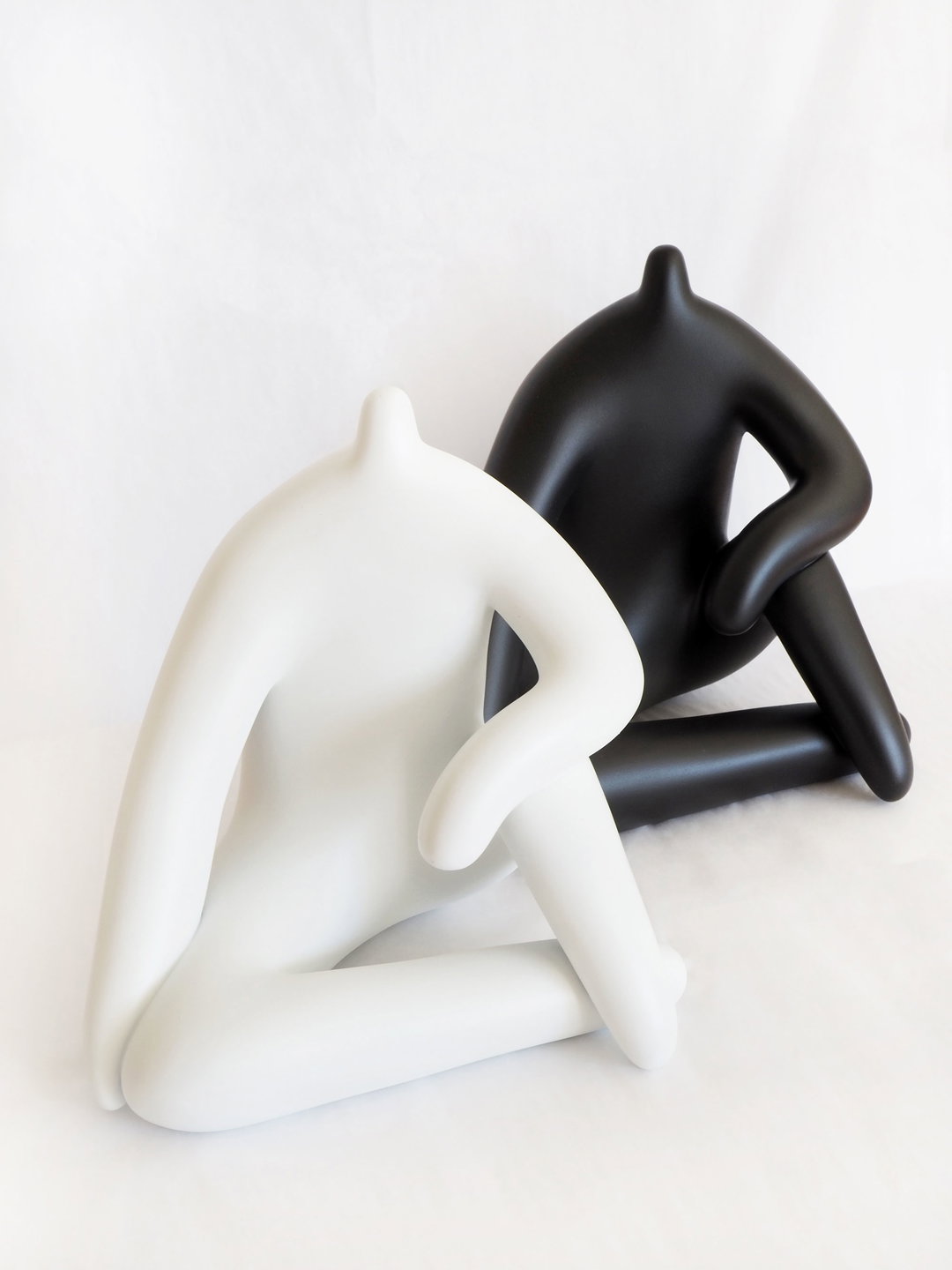 JocelynTsaih BeingSculpture_ 2021 illustration itsnicethat.jpg