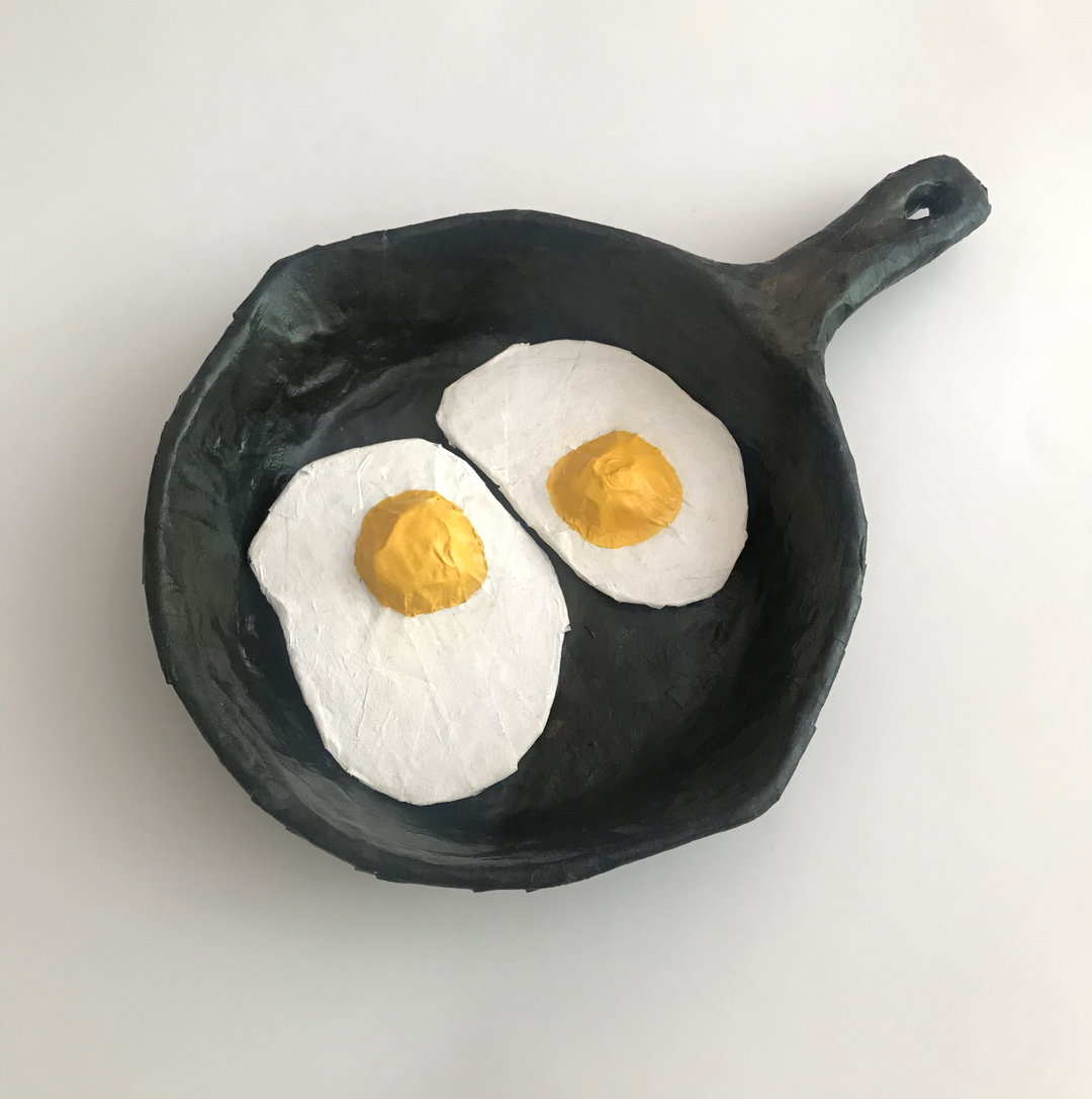 BernieKaminksi-EggsinPan-Art-itsnicethat.jpg