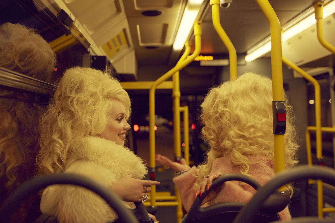 alice-hawkins-dear-dolly-pho-itsnicethat06