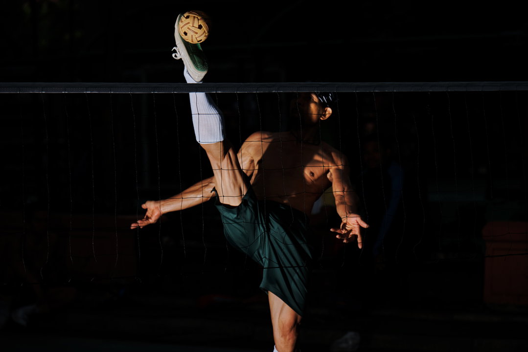 CaitOppermann-Takraw-Photography-itsnicethat-04.jpg